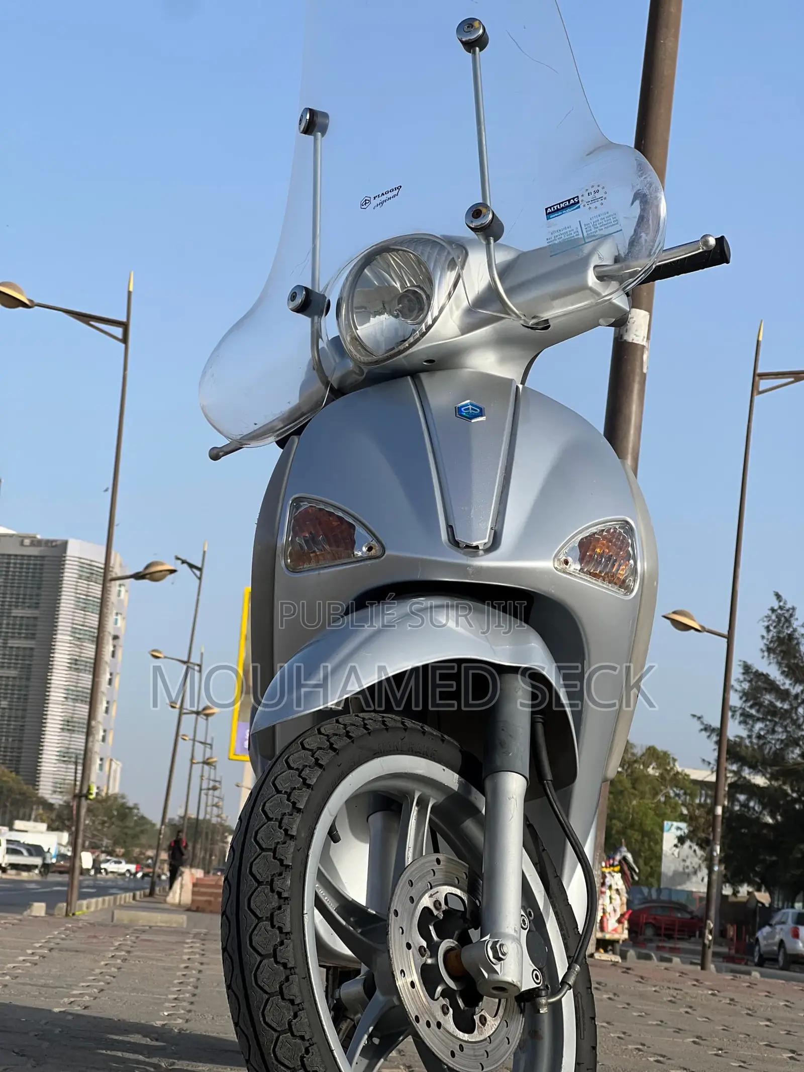 Nouveau Piaggio Trotinette 2015 Gris