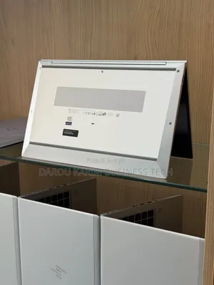 Nouveau HP EliteBook 850 8GB Intel Core i5 SSD 256GB