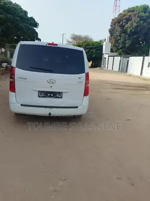 Hyundai H1 2017 Blanc
