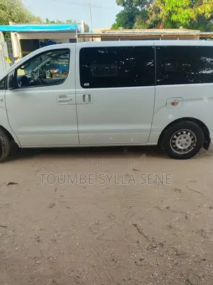 Hyundai H1 2017 Blanc