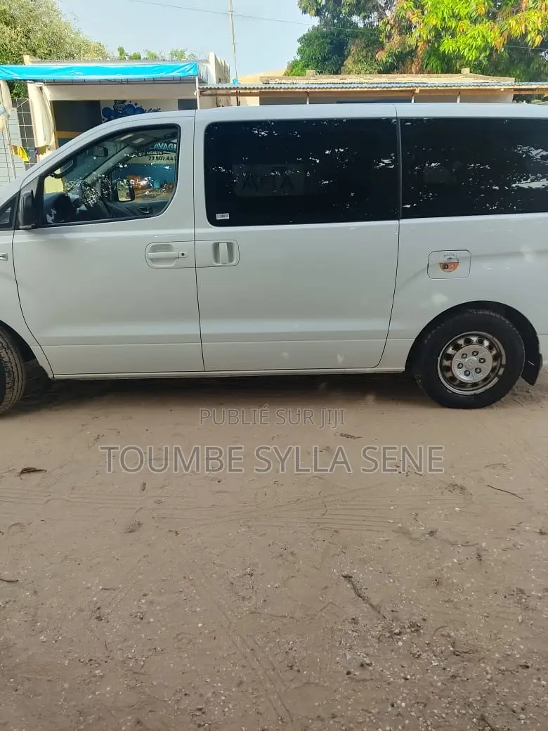 Hyundai H1 2017 Blanc