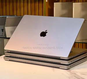 Nouveau Pomme MacBook Pro 2021 M1 16GB Apple M1 Pro SSD 512GB