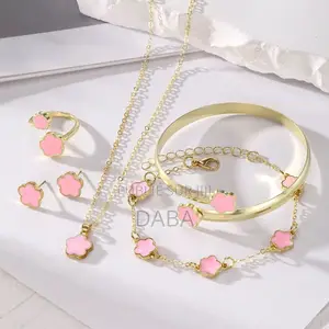Ensembles Bracelets Collier Fétiche Bague Et Boucles D’oreilles 