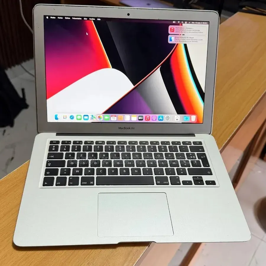 Ordinateur portable Pomme MacBook Air 2015 8GB Intel Core i7 SSD 512GB