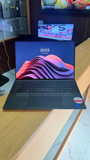 Nouveau Dell Precision 5570 32GB Intel Core i7 SSD 1T