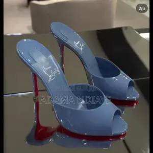 Chaussures À Talon
