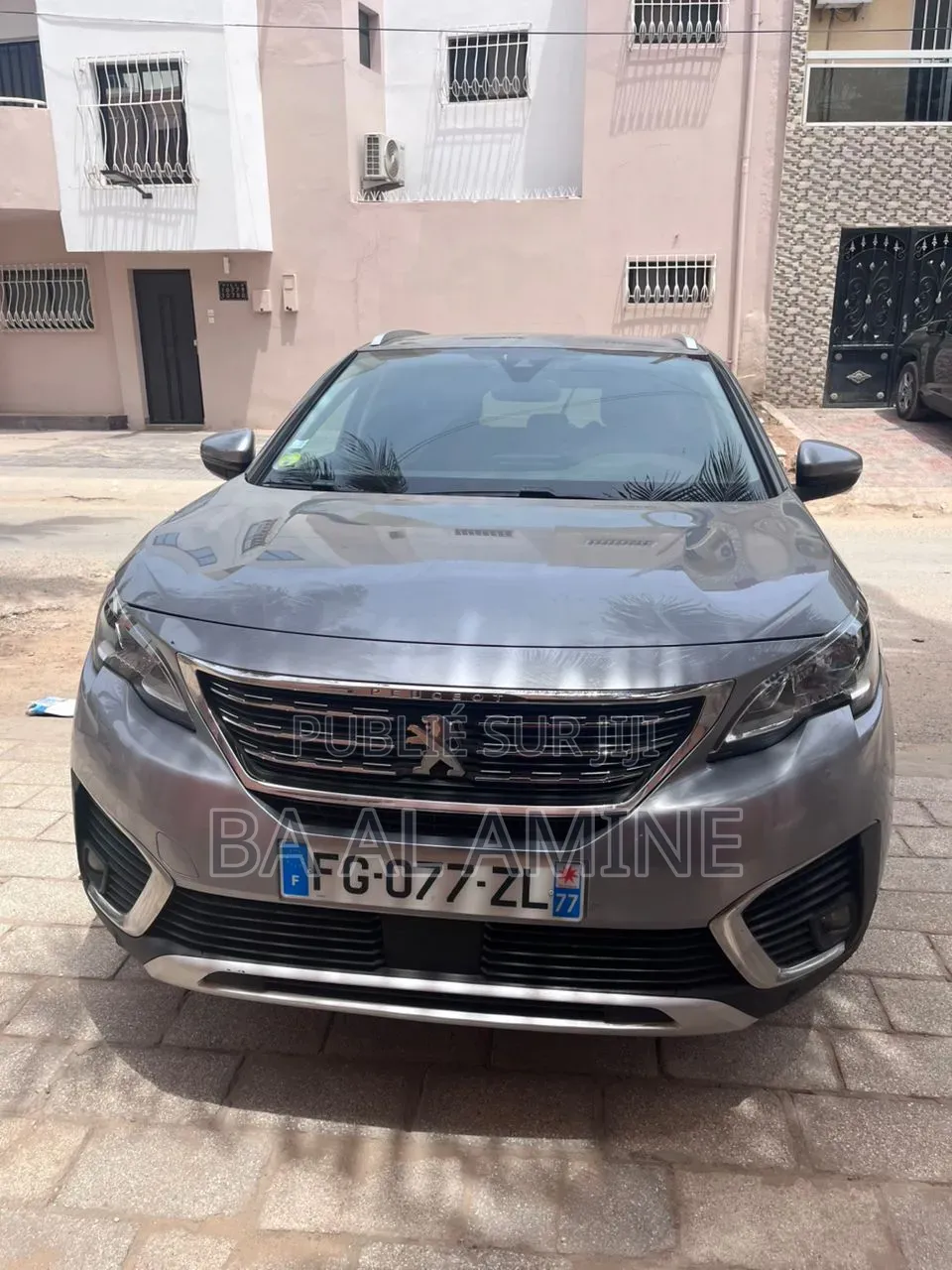 Peugeot 5008 2019 Gris
