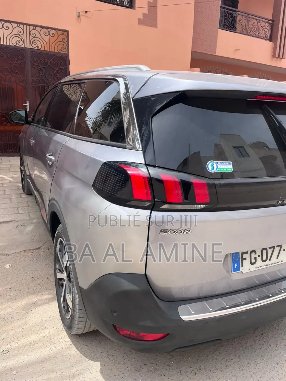Peugeot 5008 2019 Gris
