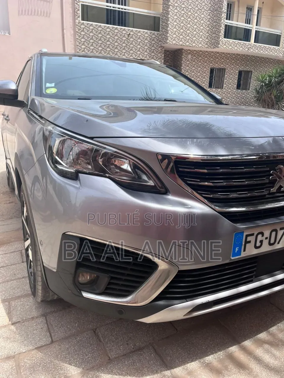 Peugeot 5008 2019 Gris