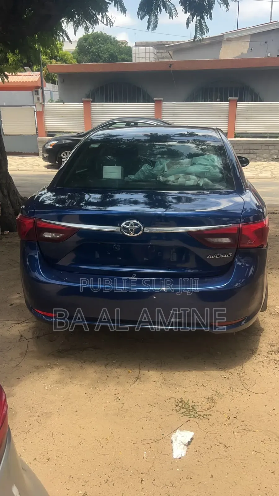 Toyota Avensis 2016 Bleu