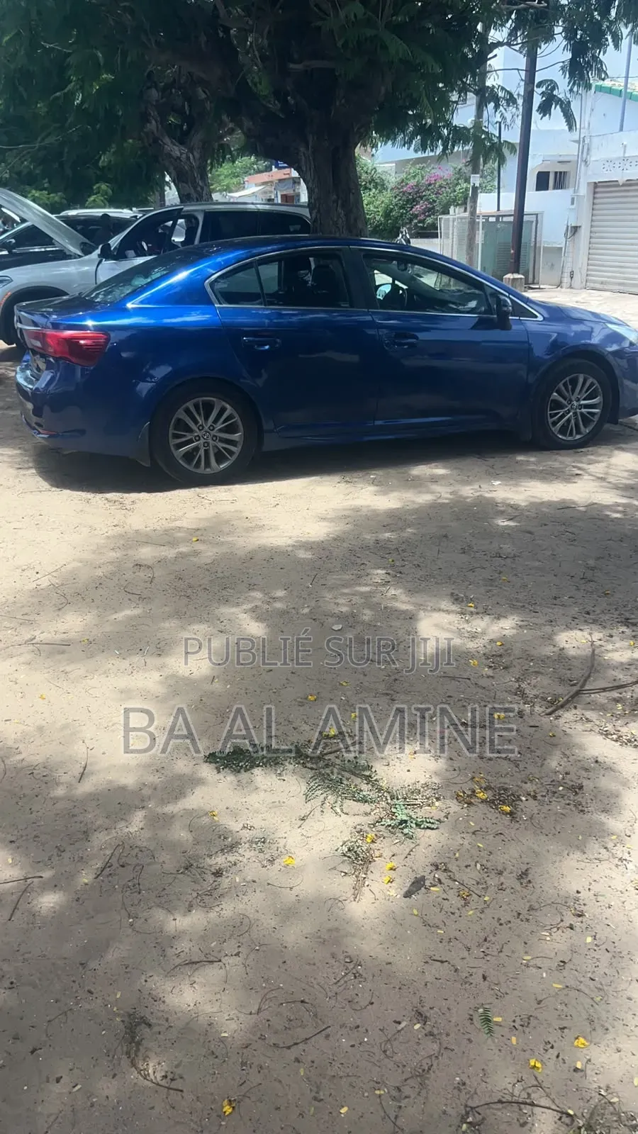 Toyota Avensis 2016 Bleu