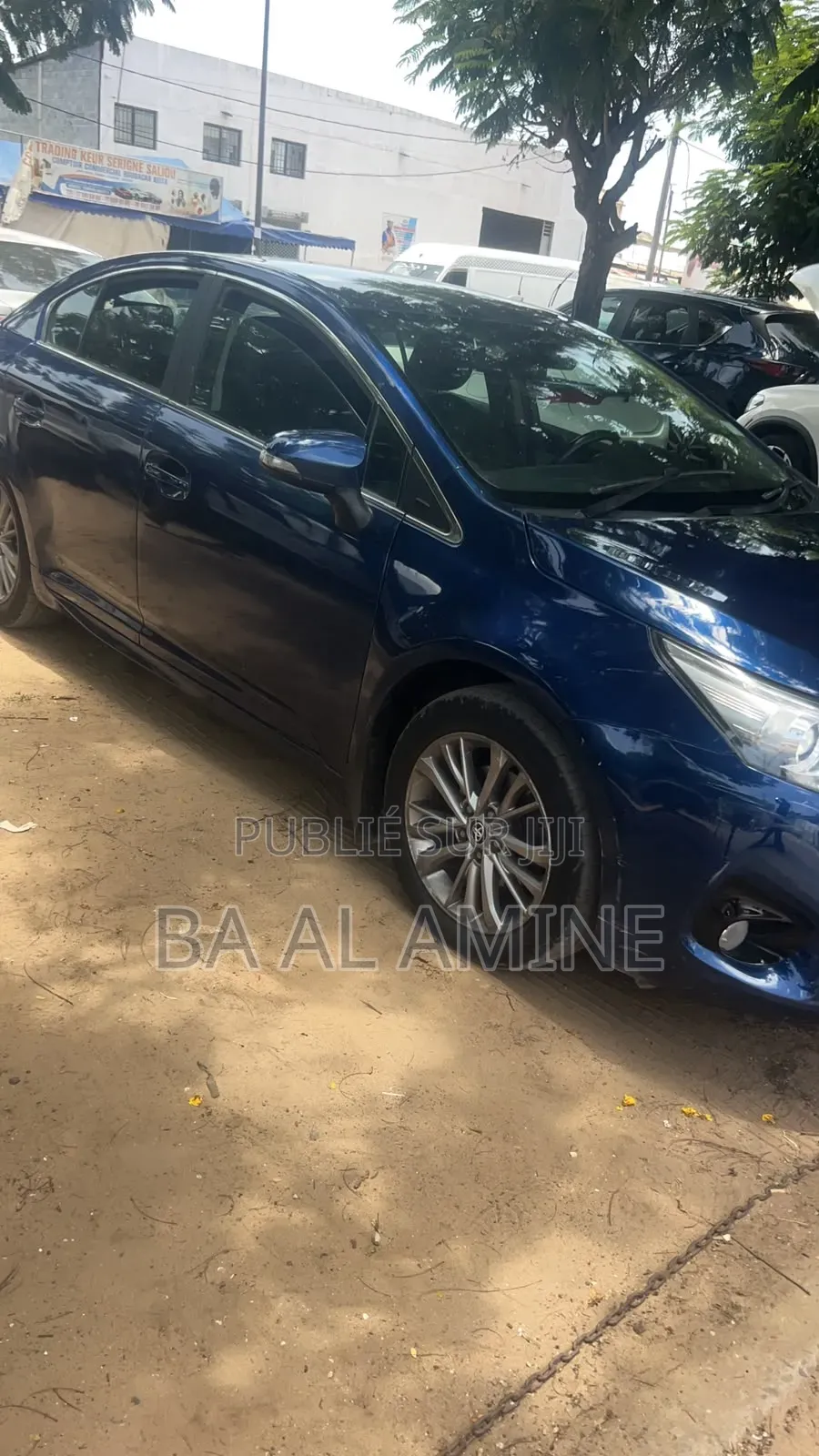 Toyota Avensis 2016 Bleu