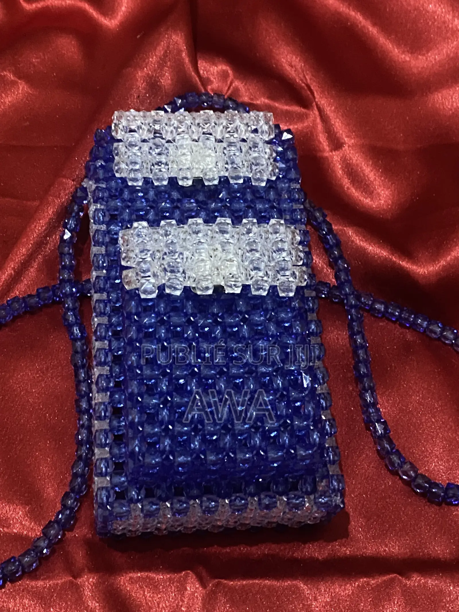 Sacoche Téléphone en Perles Fait Main