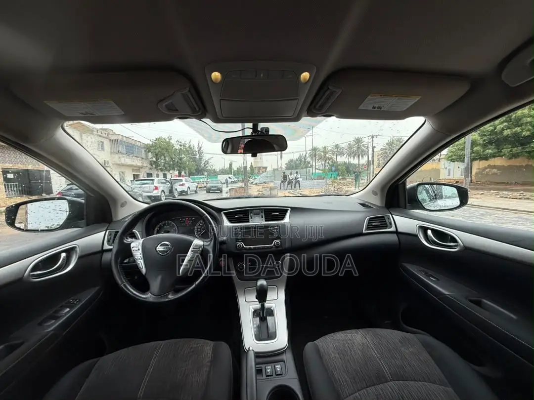 Nissan Sentra 2016 Gris