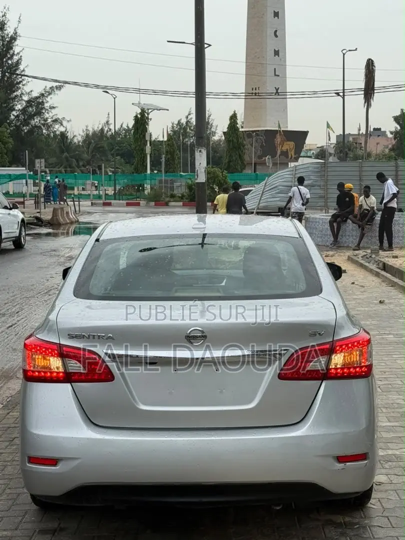 Nissan Sentra 2016 Gris