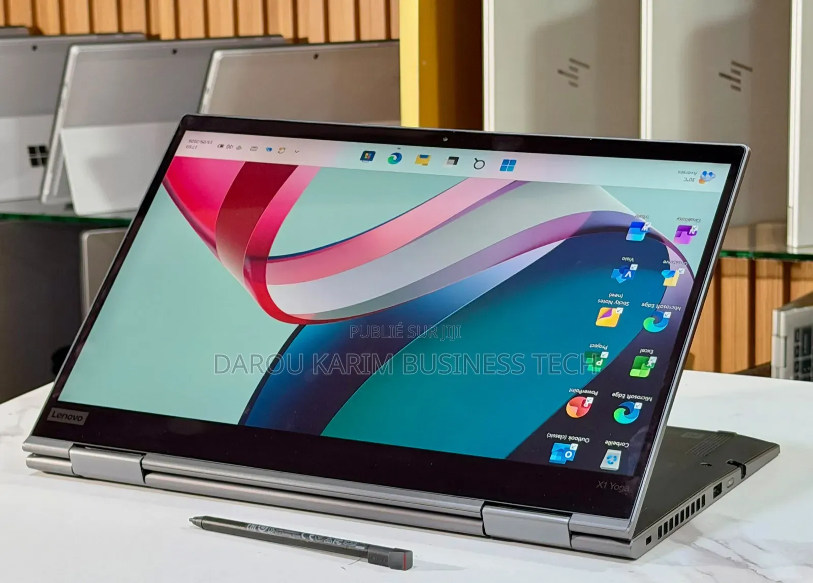 Nouveau Lenovo ThinkPad X1 Yoga 16GB Intel Core i7 SSD 1T