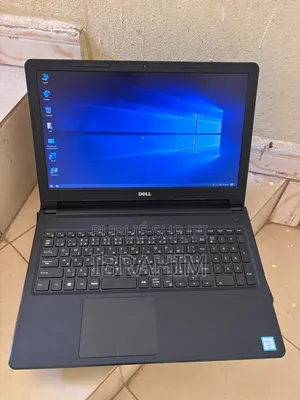 Nouveau Dell Vostro 15 3568 8GB Intel Core i3 HDD 500GB