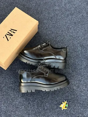 Zara De Ville Full Black Disponible