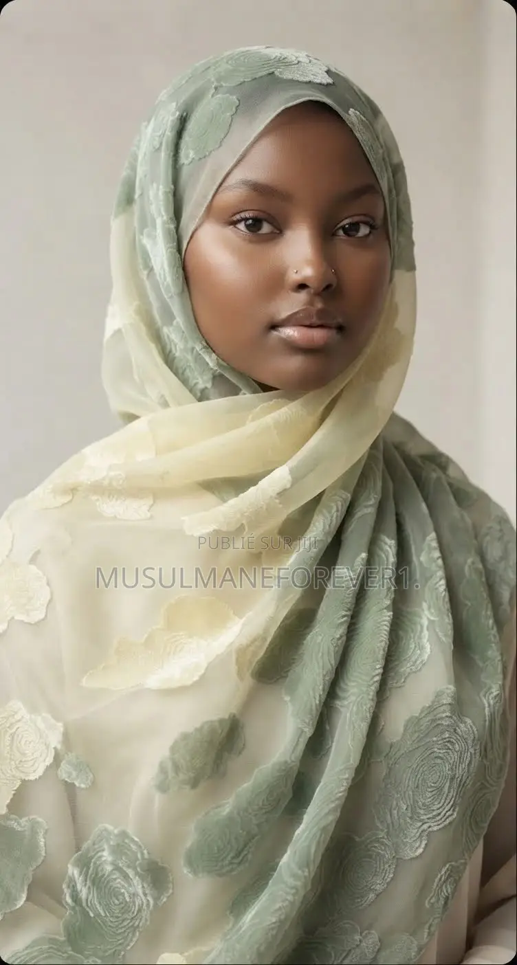 Nouveau Foulard Tendance Haut De Gamme en Organza Aux Couleurs Pastel