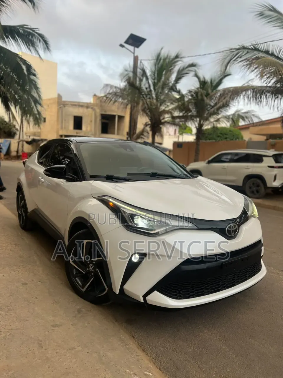 Voiture 2020 Blanc