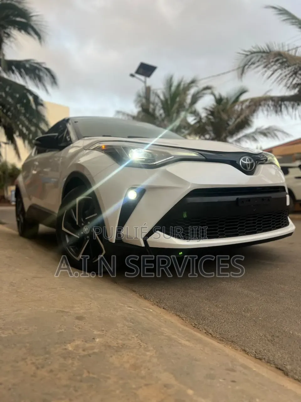 Voiture 2020 Blanc