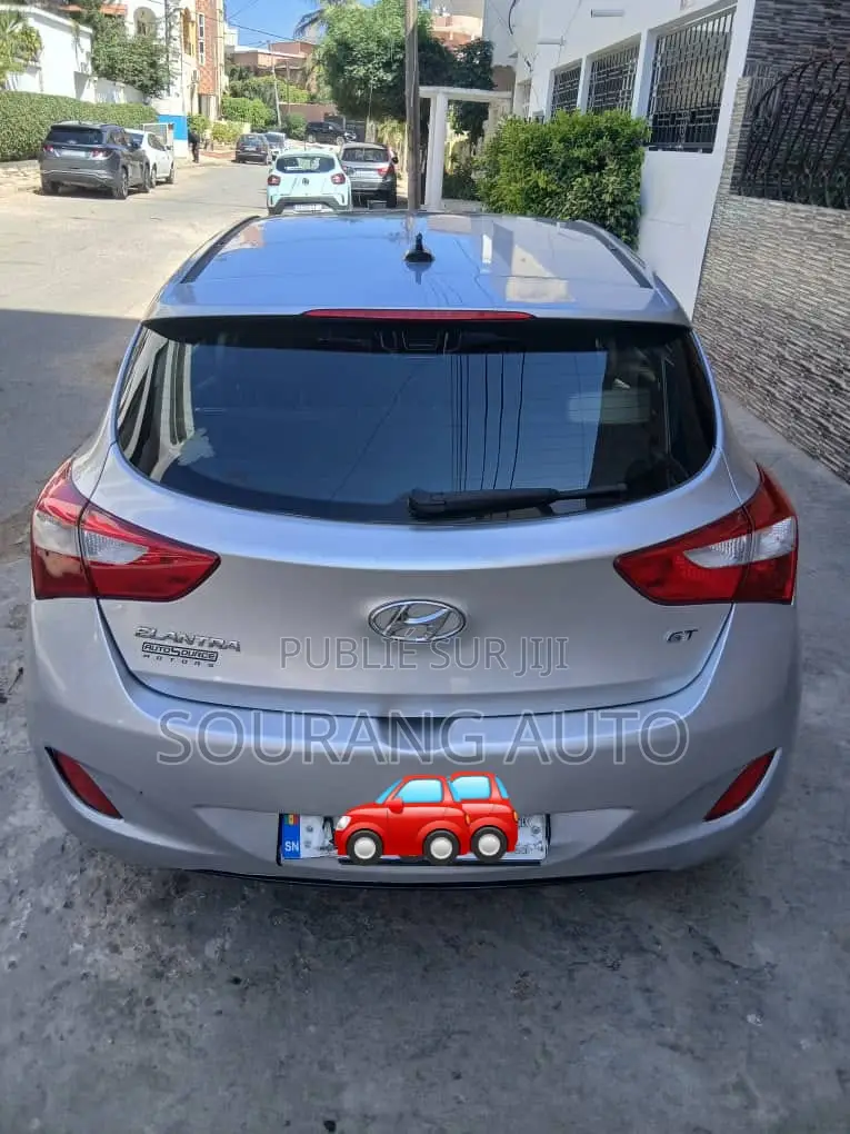 Hyundai Elantra Sport 4dr Sedan (2.0L 4cyl 6A) 2014 Gris
