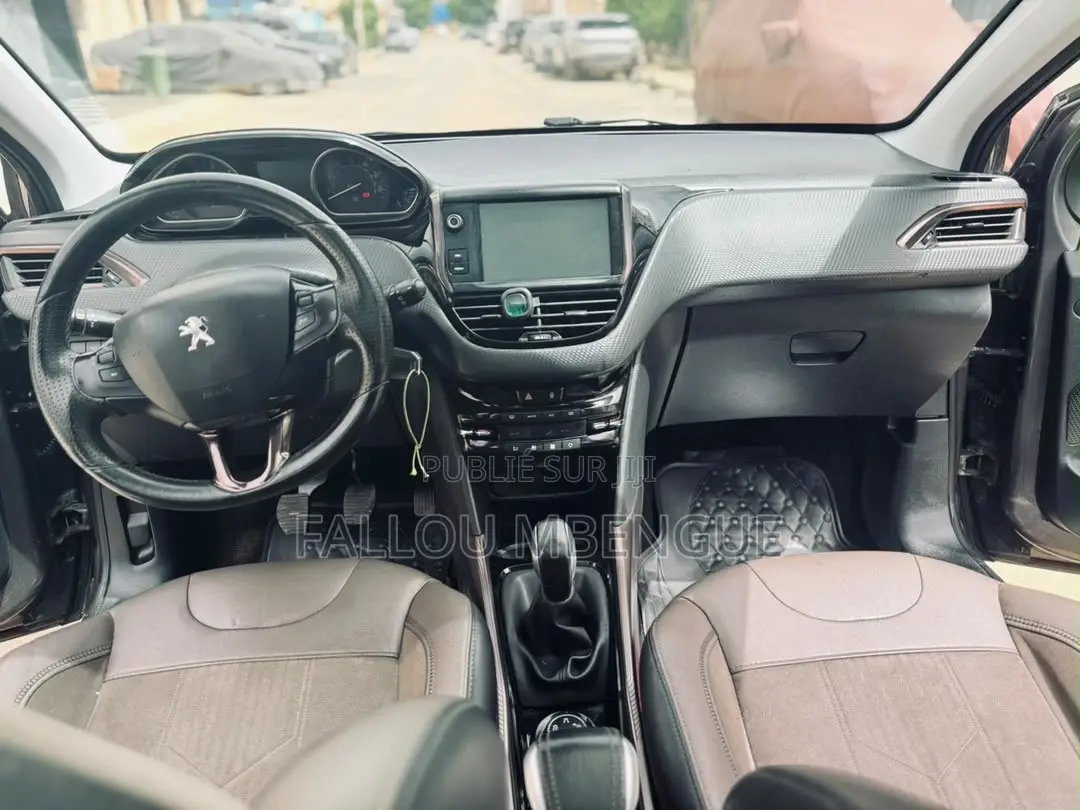 Peugeot 2008 2016 Gris