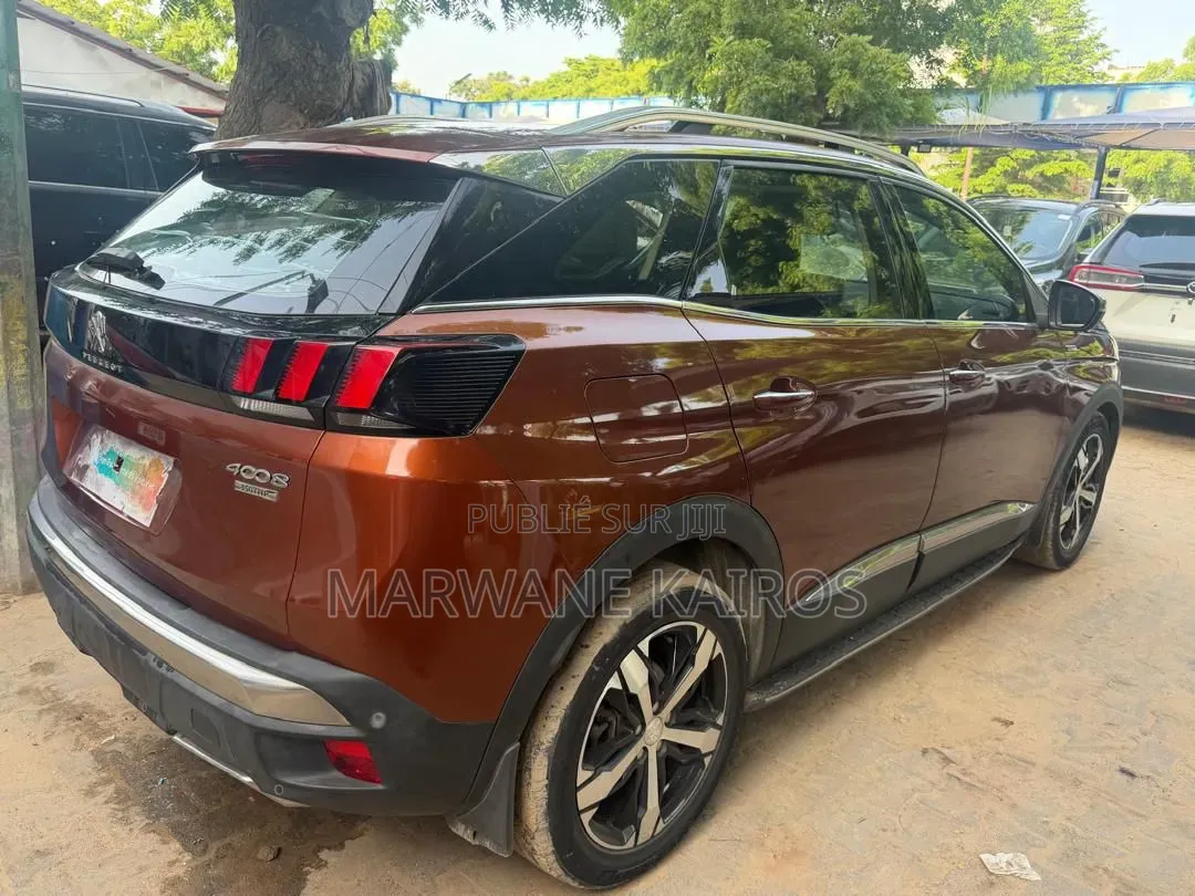 Peugeot 5008 2017 Marron