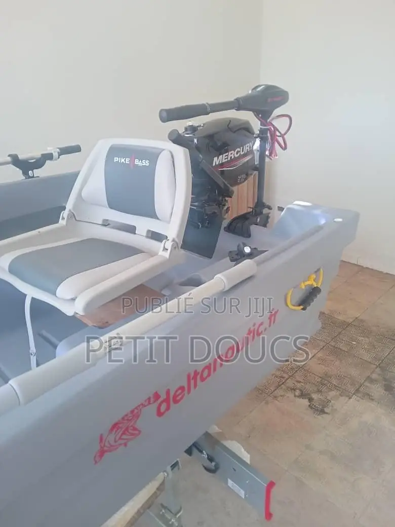 Bateau De Pêche À Vendre