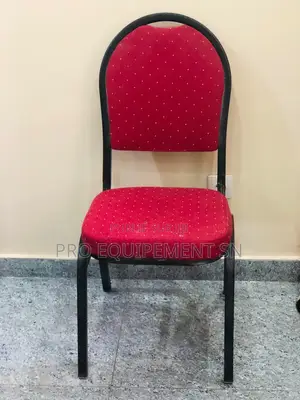 Vente De Chaises Plastiques Et Vip De Qualité