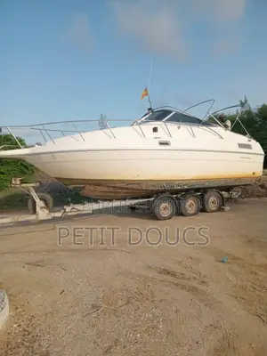 Yatch À Vendre