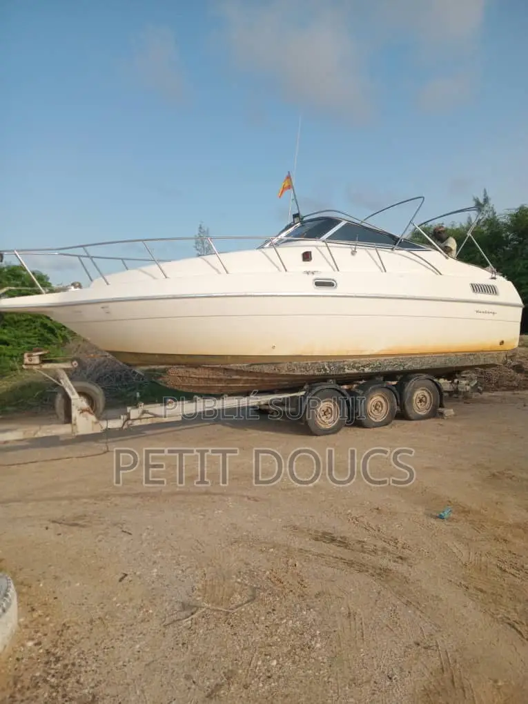 Yatch À Vendre