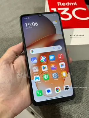 Nouveau Xiaomi Redmi 13C 5G 256 GB Noir