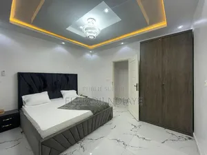 Meublé 2chbre Chambre et salon dans Studio Meublé,, Ouakam à Louer