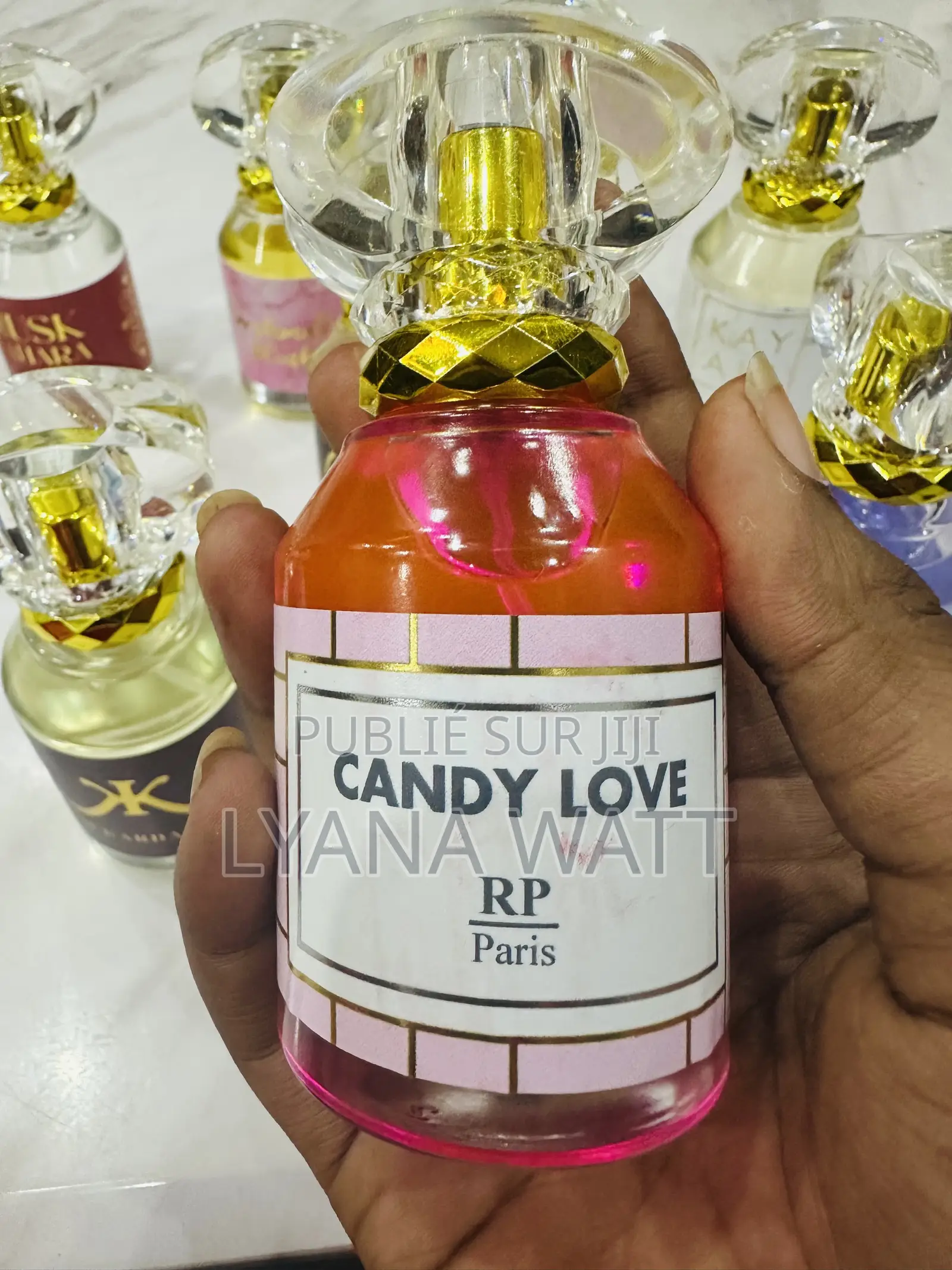 Extrait De Parfums De Marque
