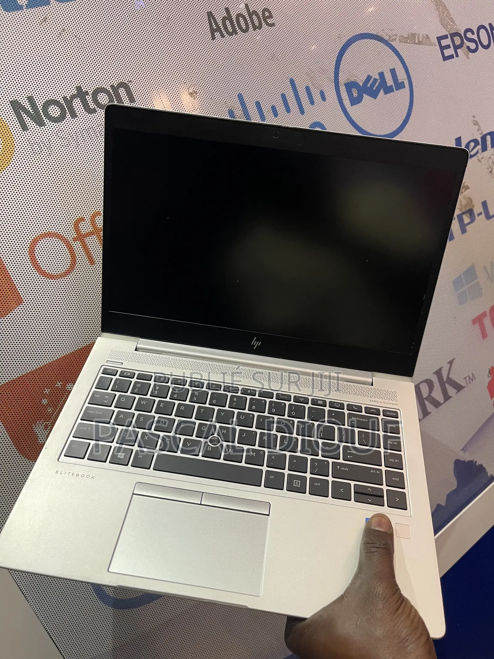 Ordinateur portable HP EliteBook 840 G6 8GB Intel Core i5 SSD 256GB