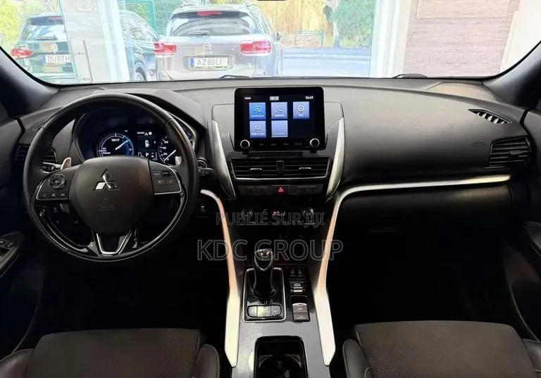 Mitsubishi Eclipse Cross 2023 Gris
