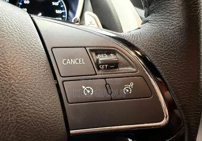 Mitsubishi Eclipse Cross 2023 Gris