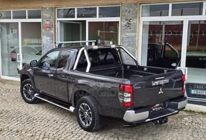 Mitsubishi L200 2020 Noir