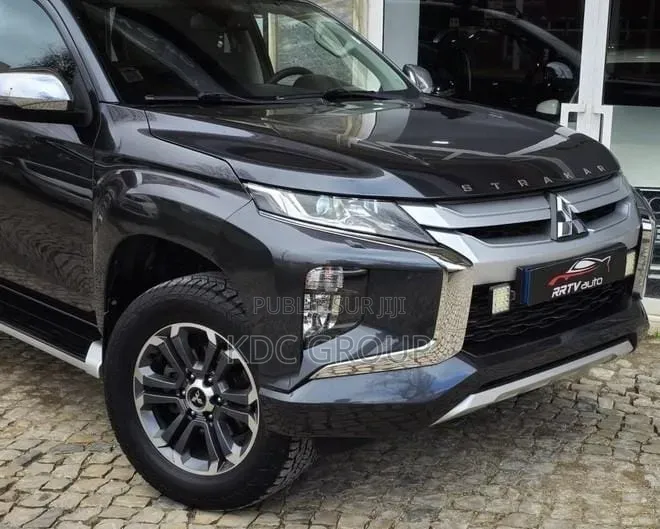 Mitsubishi L200 2020 Noir