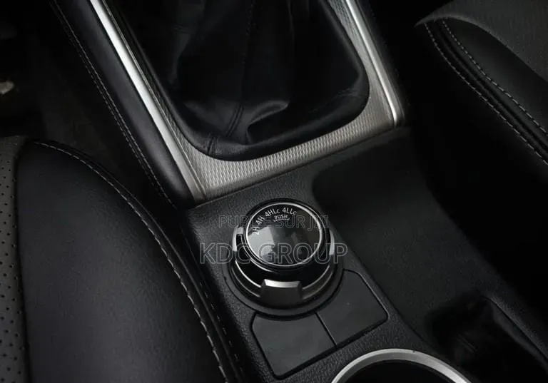 Mitsubishi L200 2020 Noir