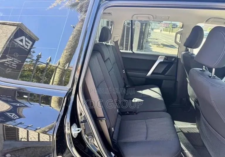 Toyota Land Cruiser Prado 2018 Noir