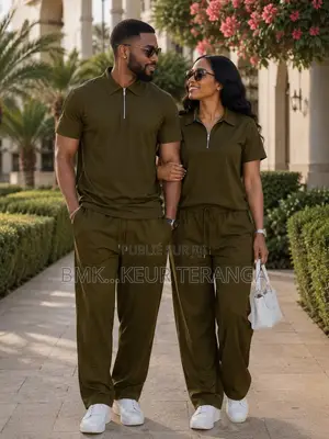 Ensemble Deux Pièces Simple Et Classe