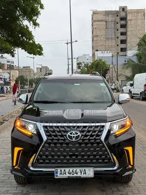 Toyota Land Cruiser Prado 2.4 Petrol 2024 Noir