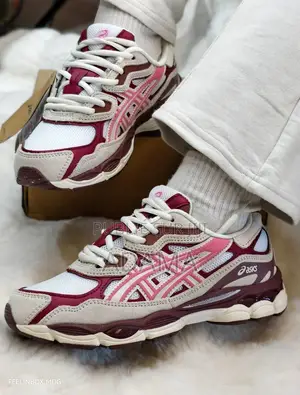 ASICS Gel Disponible