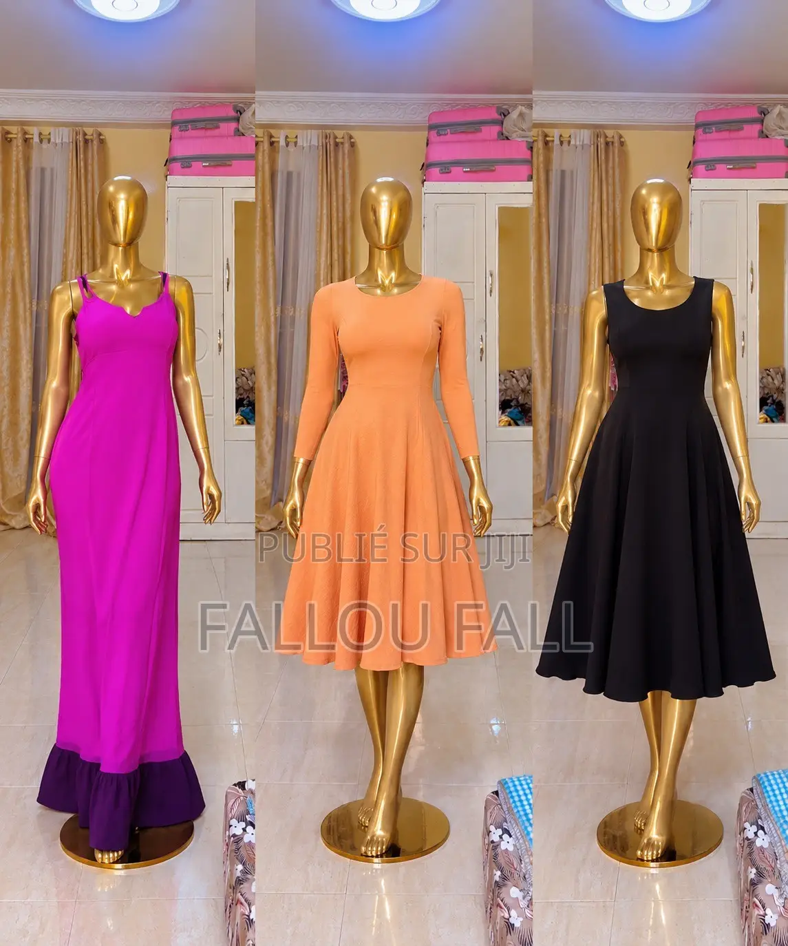 Friperie Femmes Robes Ensemble Vêtements Tendances