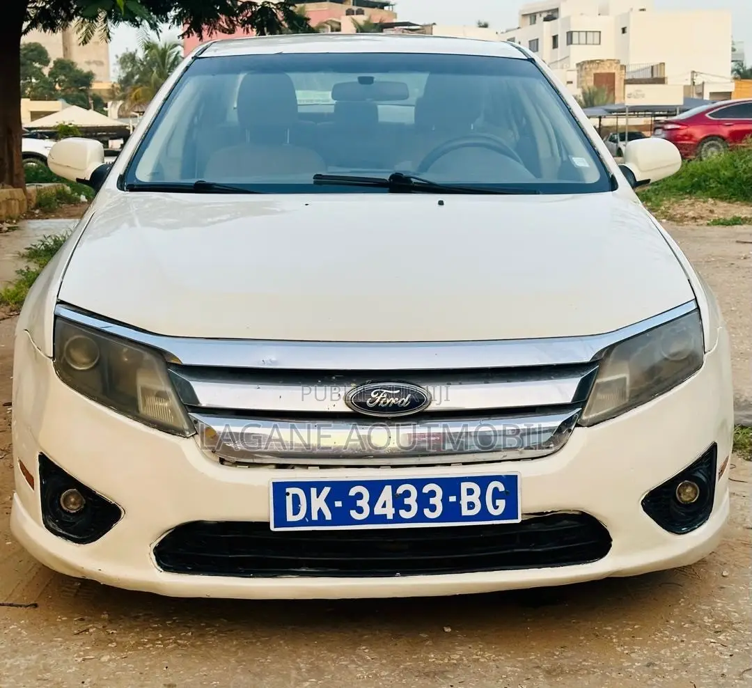 Ford Fusion SE 2010 Blanc
