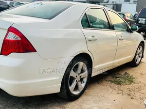 Ford Fusion SE 2010 Blanc
