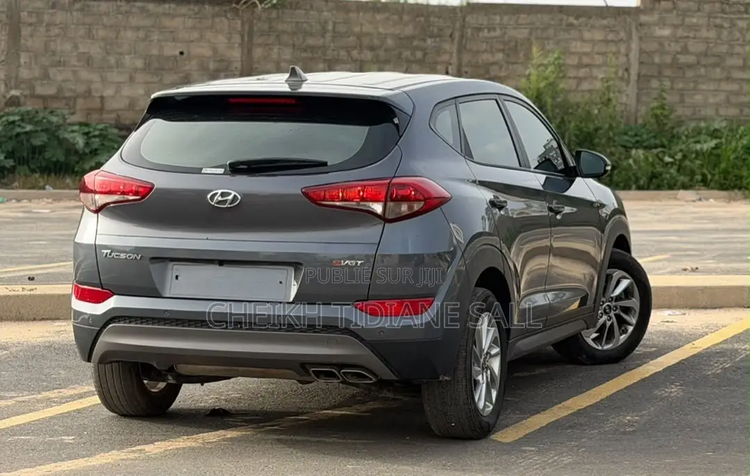 Hyundai Tucson 2017 Gris