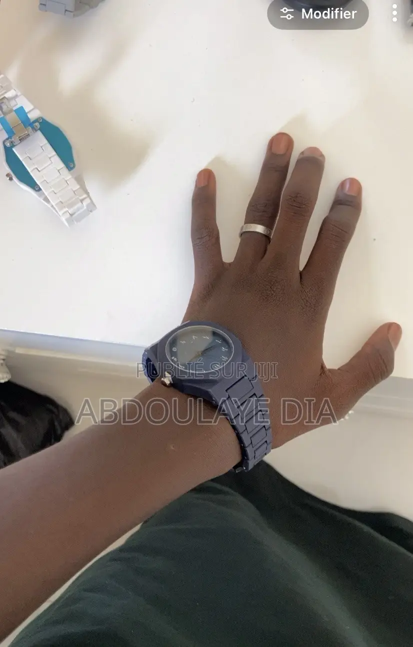 Montre Poly Carbone